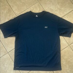Nike Men's Dark Blue Short Sleeve Tee